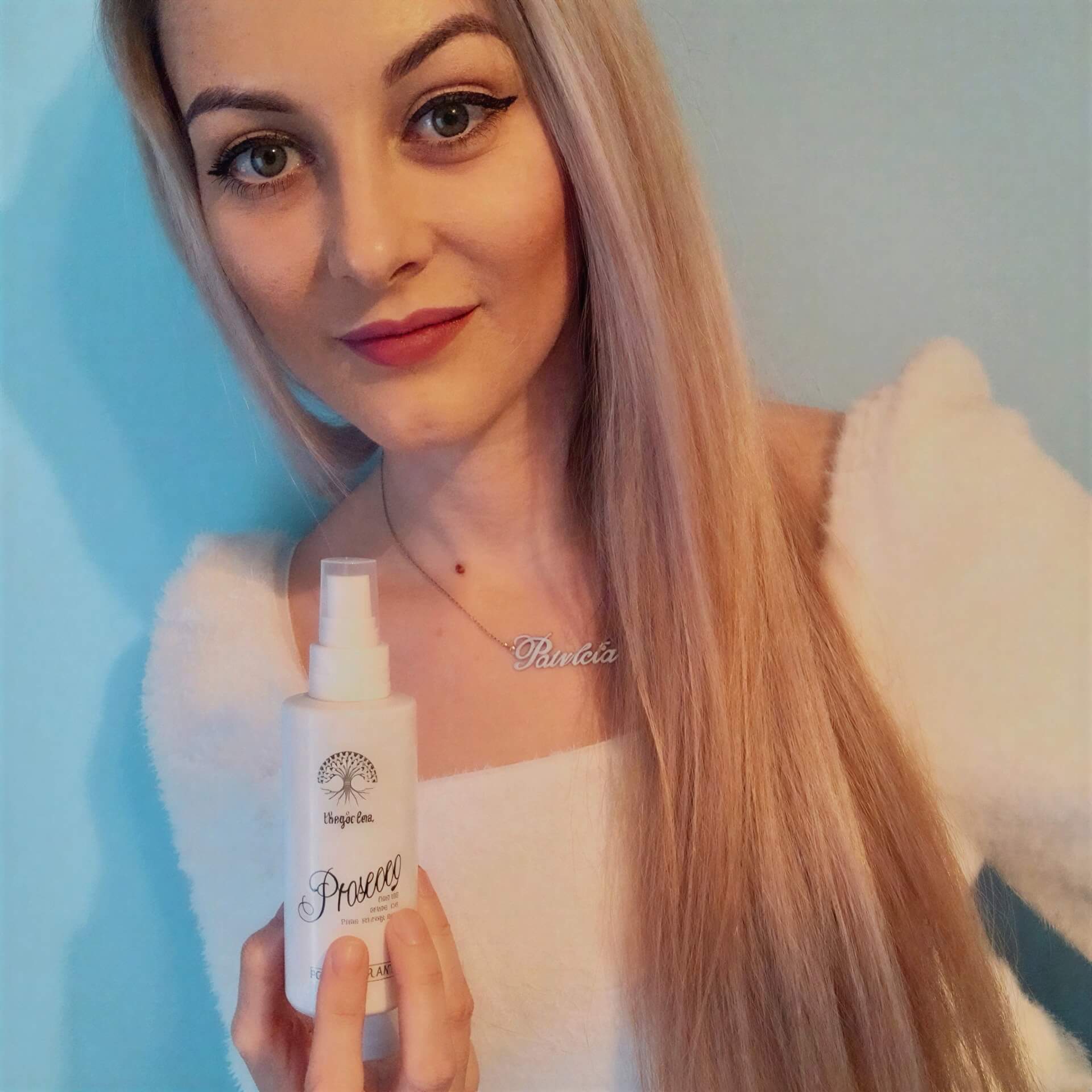 Hair Prosecco Spray™ - unikátny vlasový sprej pre väčší objem, nadýchanejšie a lesklejšie vlasy - The Garden - expertnavlasy.sk