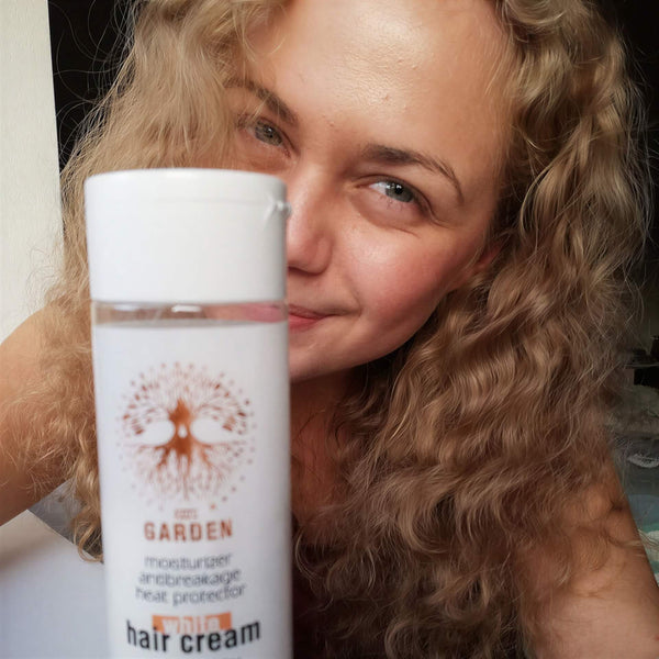 White Hair Cream - ochránca vlasov pred žehlením, slnkom, lámaním vlasov a končekov - The Garden - expertnavlasy.sk