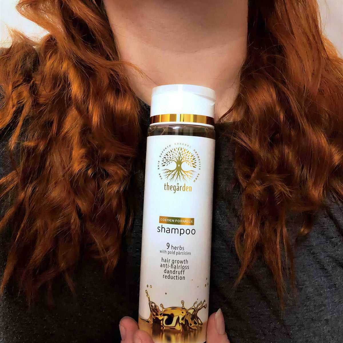 GOLDEN Formula Shampoo - šampón pre vyčistenie a hydratáciu suchej pokožky - The Garden - expertnavlasy.sk
