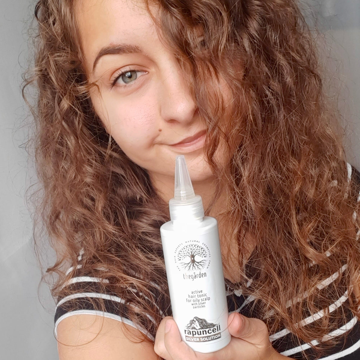 Rapuncell SILVER Solution™-vlasové tonikum pre aktiváciu korienkov mastnej vlasovej pokožky - The Garden - expertnavlasy.sk
